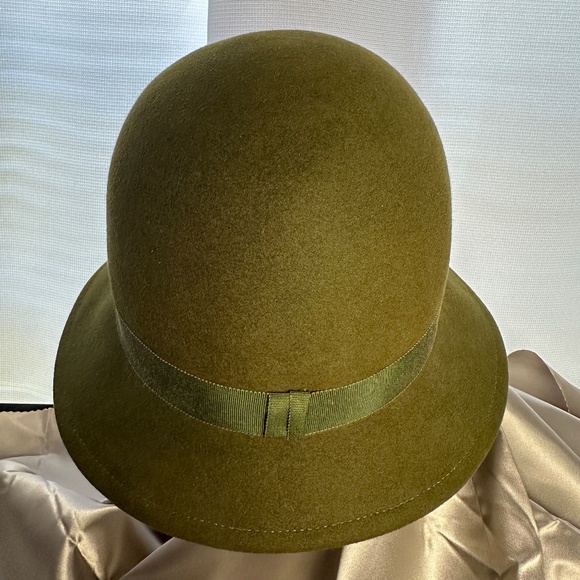 VINTAGE Yves Saint Laurent Womens Olive Green Wool Cloche Hat w/ Ribbon Band main image 4